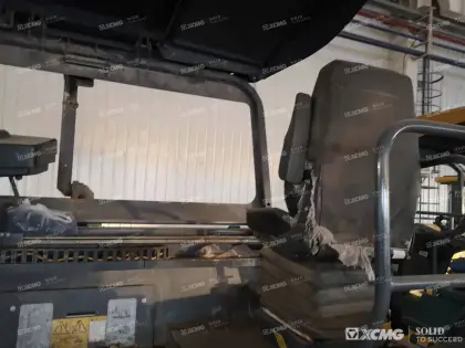 XCMG used paver machine RP1253T