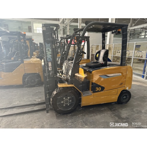 XCMG Digunakan Truk Forklift Listrik XCB-P30