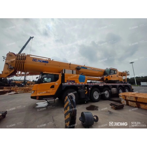 Mobile Mobile Crane Machine XCA130L7 XCMG Truk dengan Derek