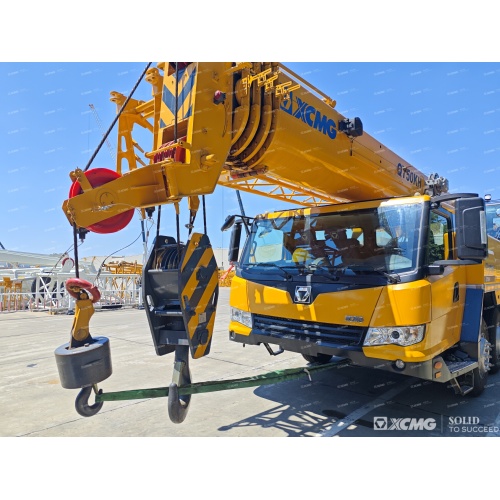 Truk hidrolik crane xcmg menggunakan crane mobile qy50kh