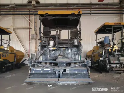 XCMG used paver machine RP1253T
