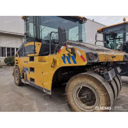 xcmg သည် 30ton pneumatic roller xp305s အသုံးပြုခဲ့သည်