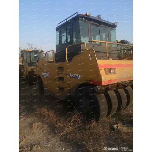 XCMG 중고 타이어로드 롤러 XP301