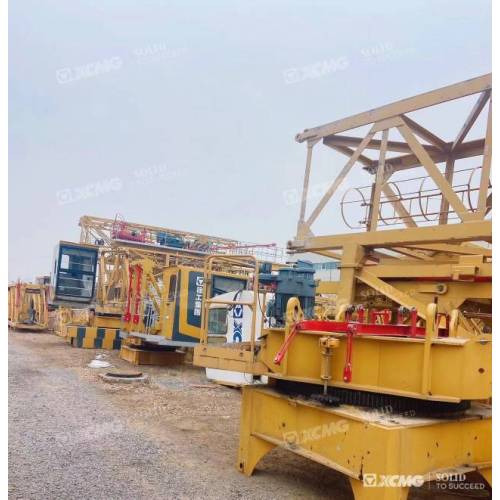 Mobile Tower Crane XCMG XGT7022-12S Lifting Crane Dijual