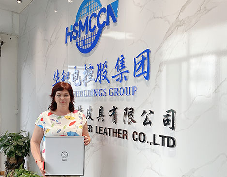 Customer meeting at Guangzhou OMTER Leather factory