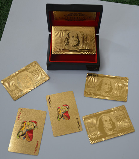 OEM Luxury Two Deck 3D art Gold Playing Cards with wooden box