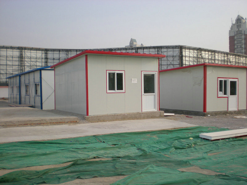 Low Cost Labor Prefabricated Accommodation With Light Steel Structure