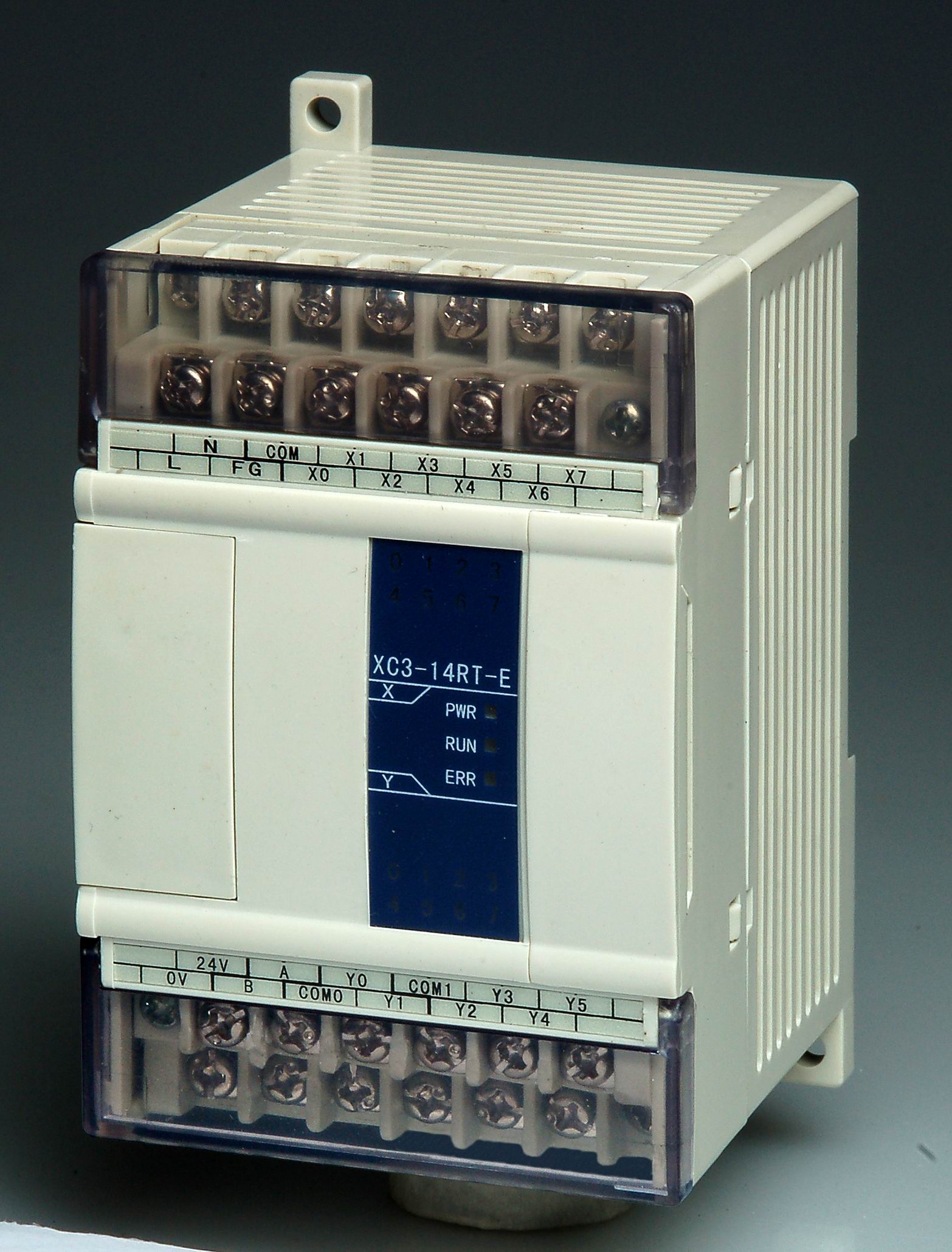 14 I/O AC 220V PLC Programmable Logic Controller RS232 , RS485 Transistor Output