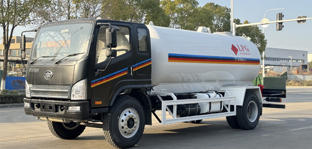 Truk Transportasi LPG