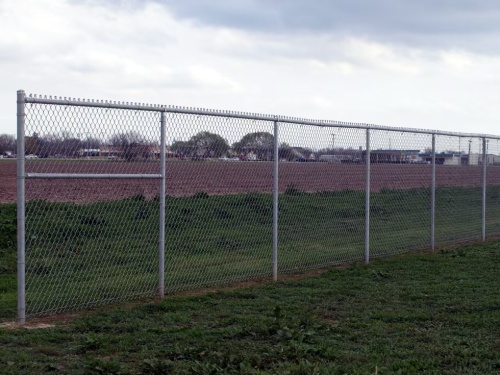 Цепная связь забор