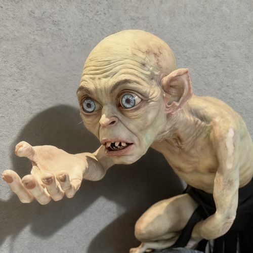 Аниматронный робот