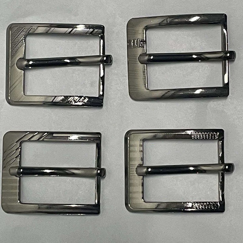 Slipper buckles, injection molds, customized services.