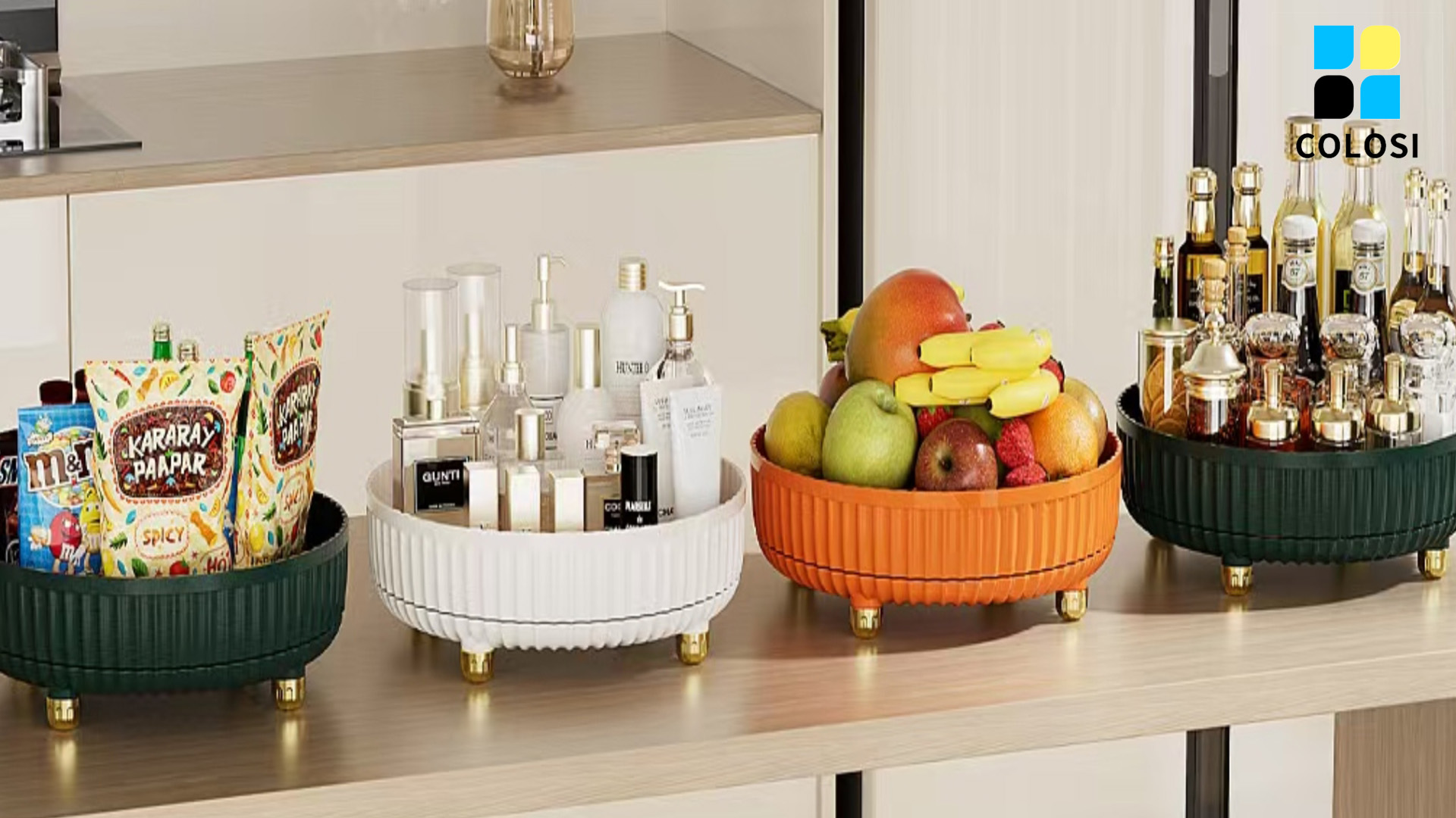 Circular storage tray