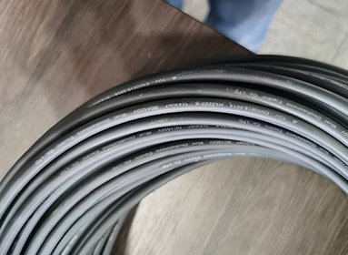 फोटोवोल्टिक तारों