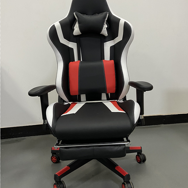 Gaming Chair With Footrest