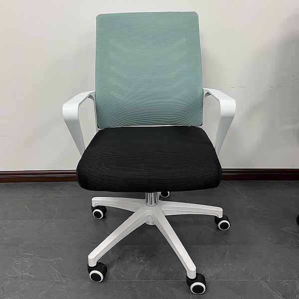 Krzesło biurowe z siatki