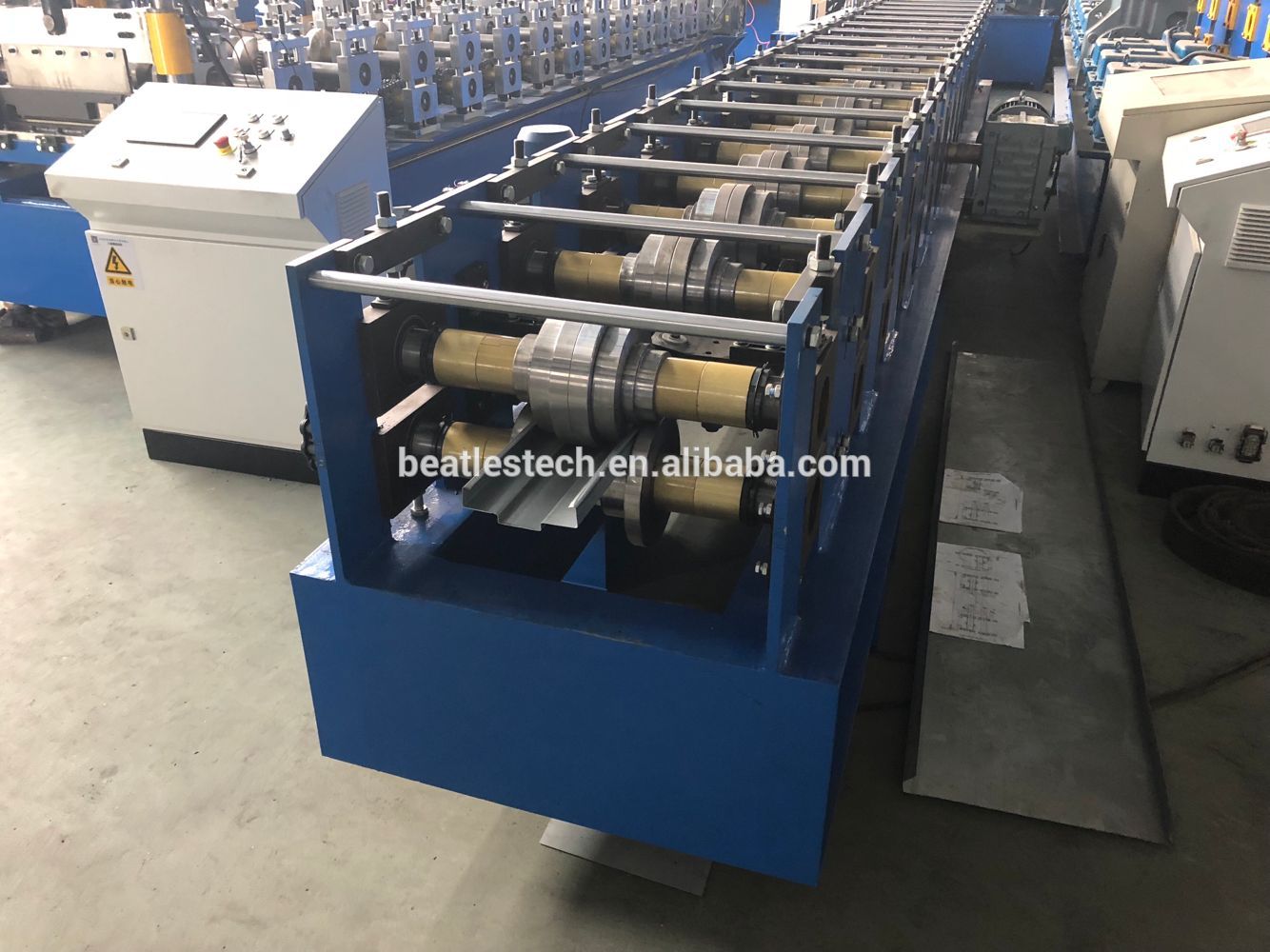 custom roll forming machine