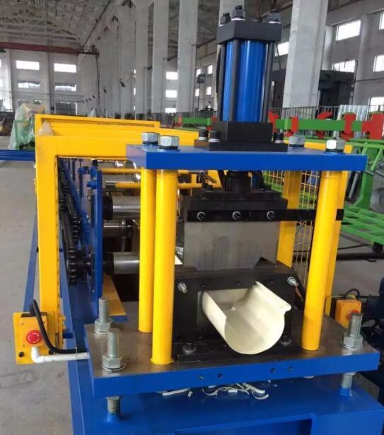 Naadloze aluminium goot machine