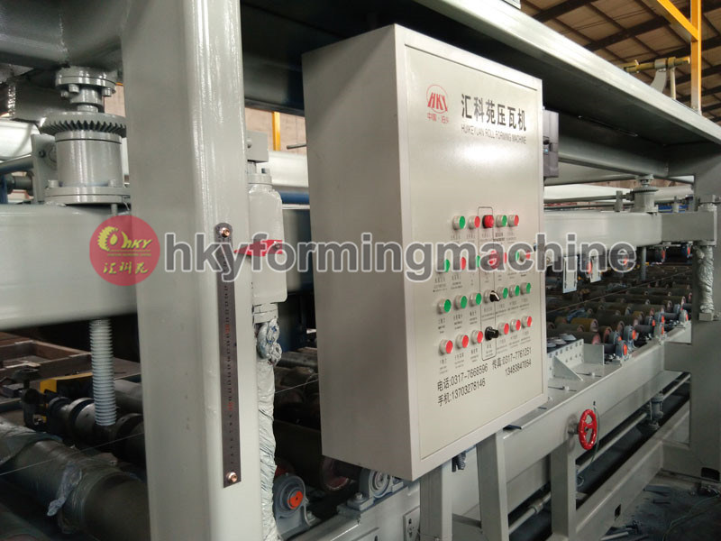 EPS Sandwich Panel Roll Forming Making Machine