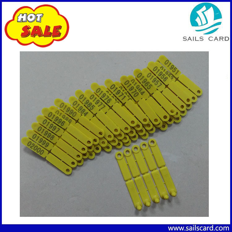 Animal Ear Tag with Nylon PA66 Material in 74X8mm