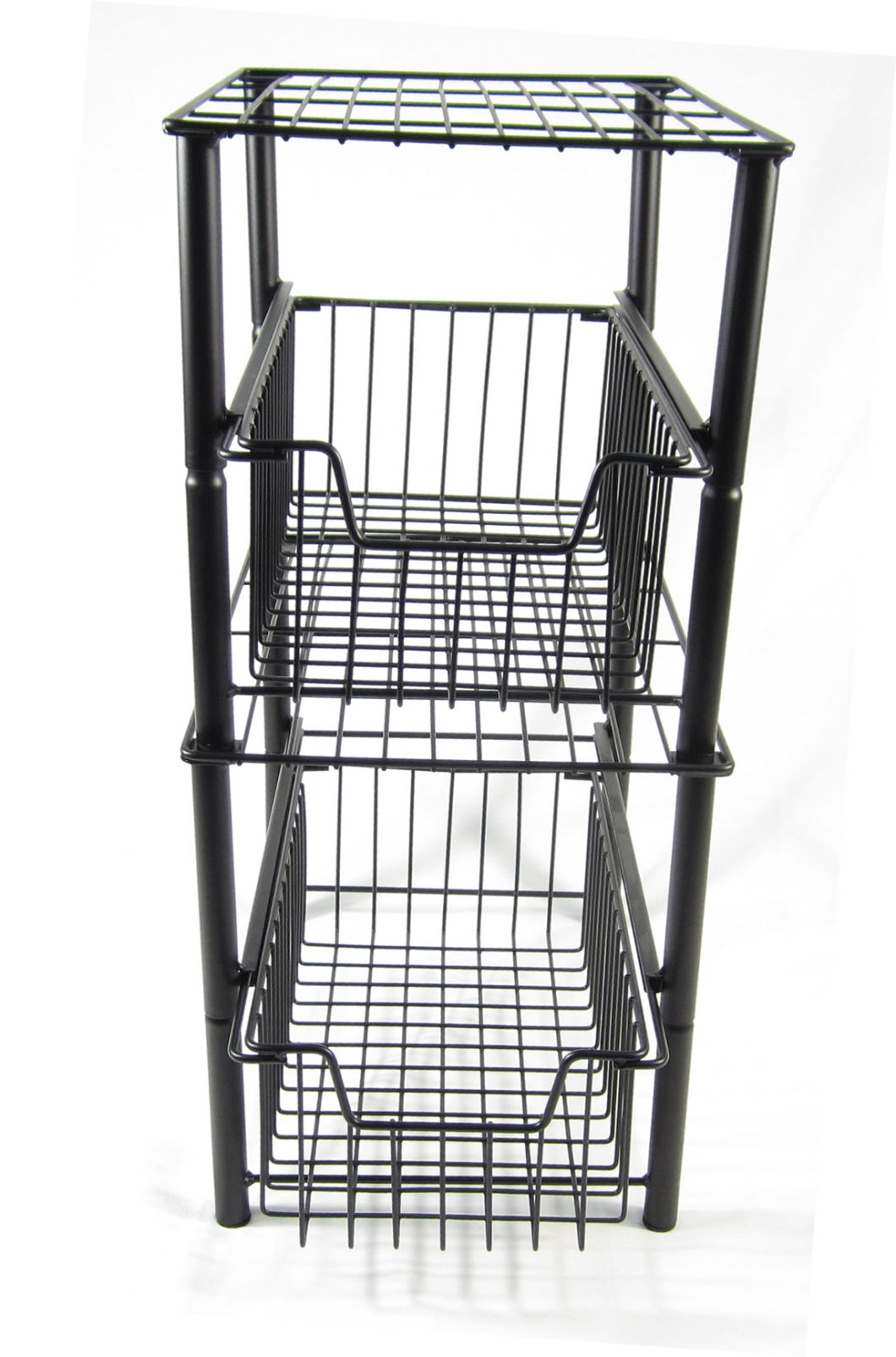 Non-deformable metal storage rack