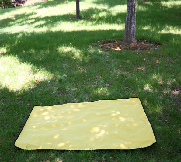 outdoor  blanket 
