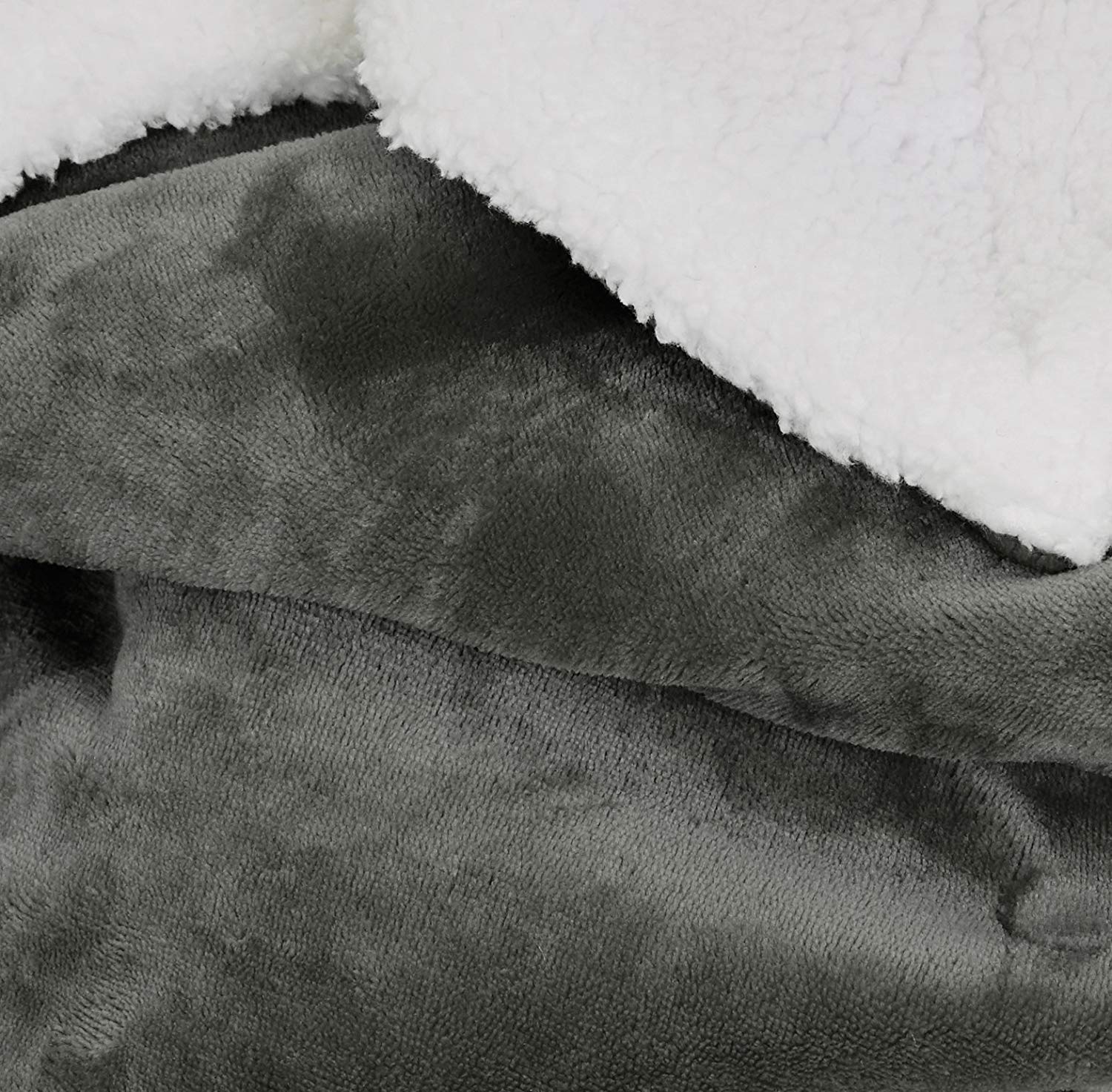 thick sherpa  blanket 