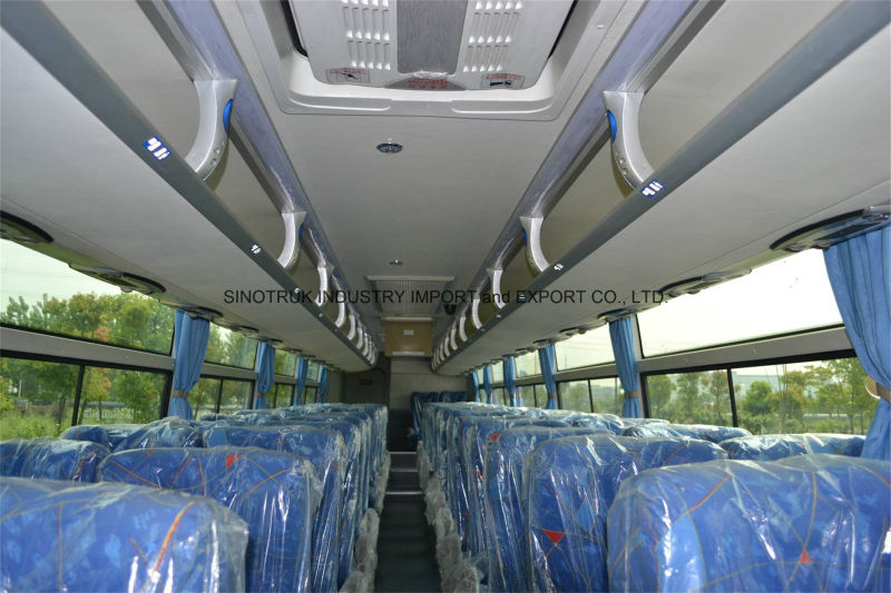 Professional Supply Long Coach Luxury Tourist Bus City Bus of 6 Wheels