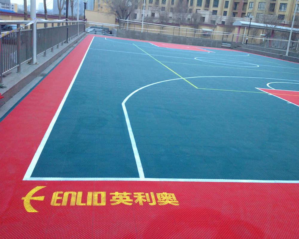 Enlio outdoor basketball court tiles with FIBA