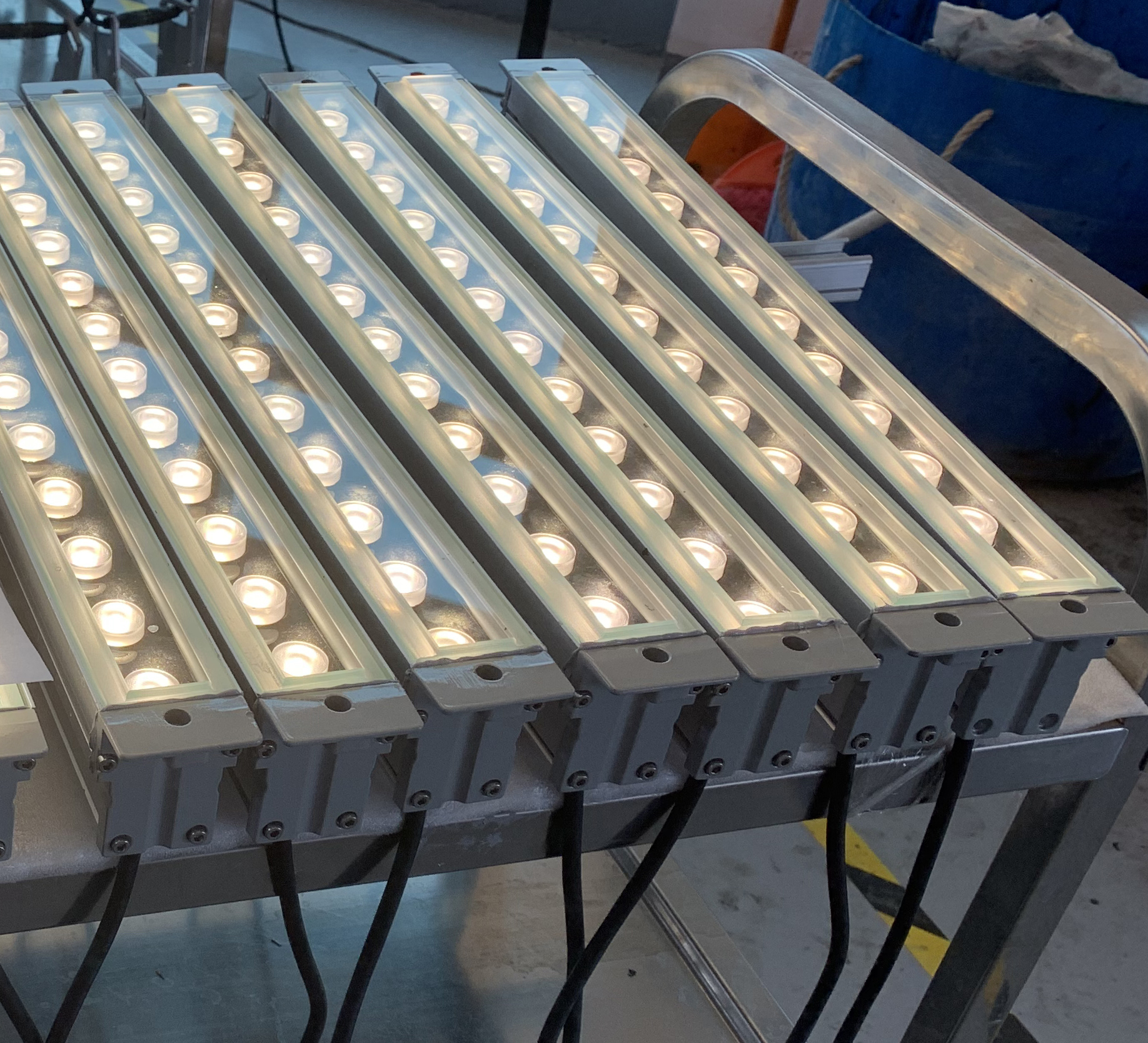LED linear inground light for landscape project