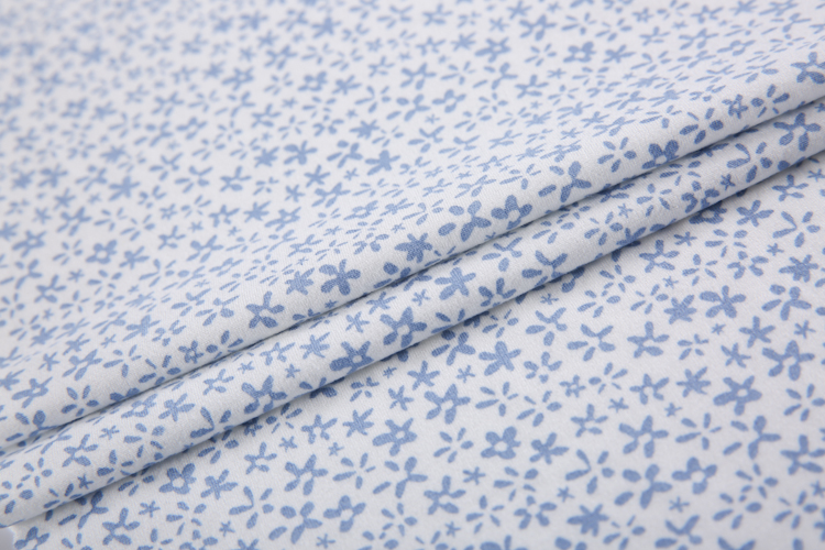 Small Flowers Pattern Fabric Custom Printing Small Flowers Pattern Fabric Custom Printing