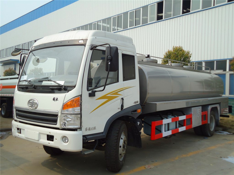 Dongfeng Heavy Duty Low Price Inox Tank Drinking Water and Milk Tank Truck