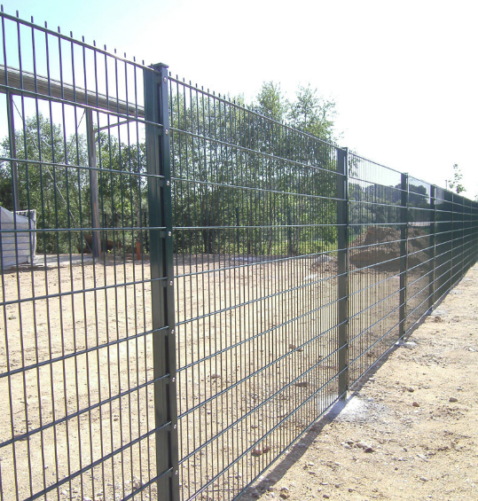 double mesh fence