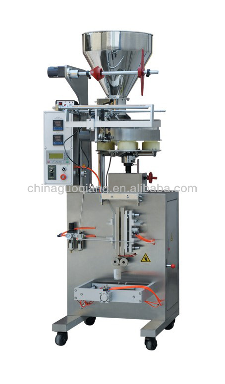 nuts packing machine