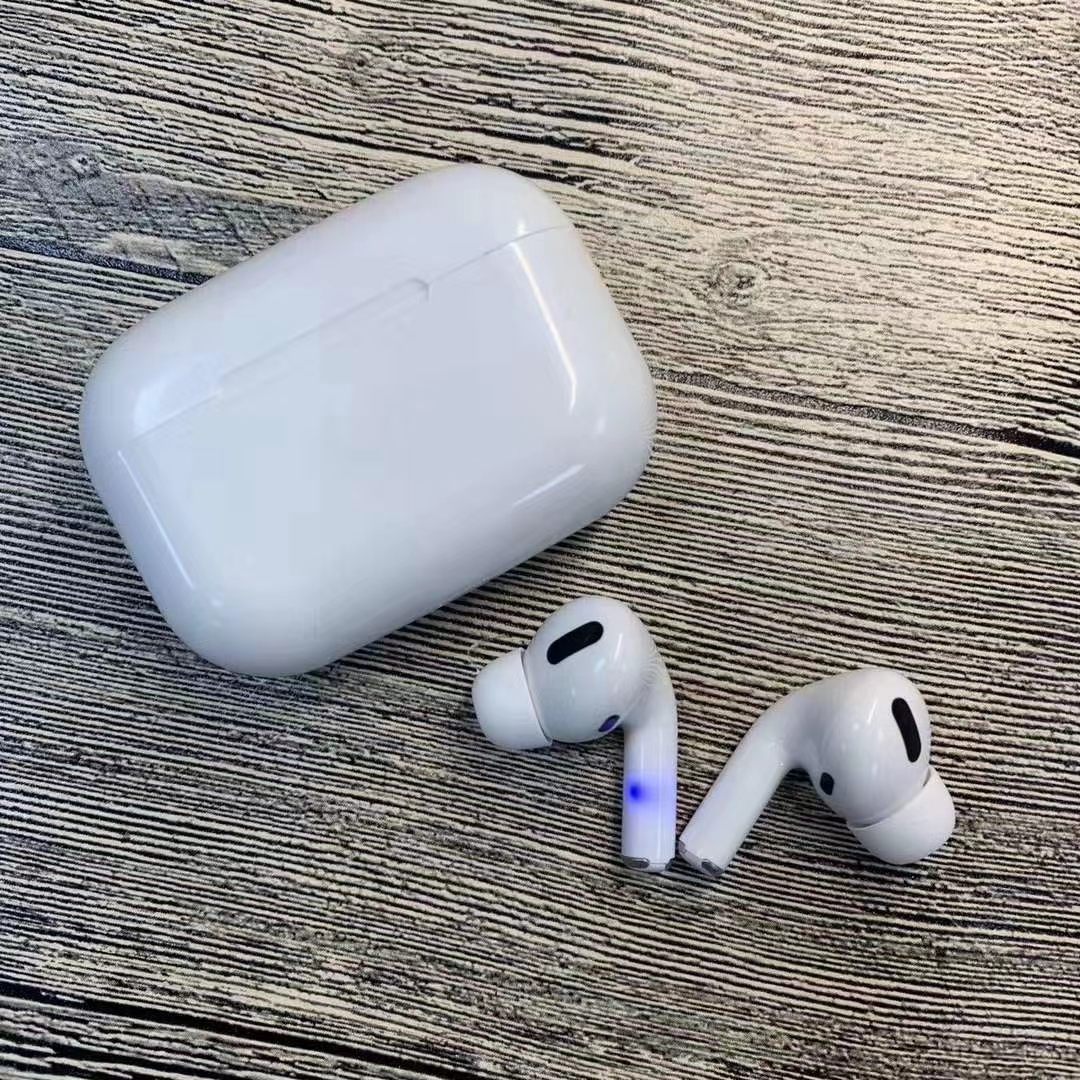 Air Pro heradset with charging case Air Pro heradset with charging case