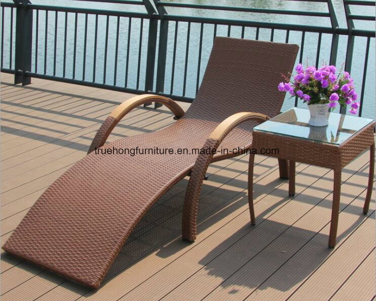 PE Outdoor Lounge Chair Beach Lounge Sofa Chair Outdoor Rattan Furniture Pation PE Rattan Lounge Chair