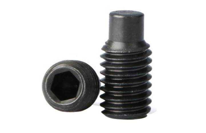 Steel set screws with dog point