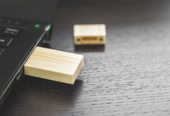wooden usb flash drive