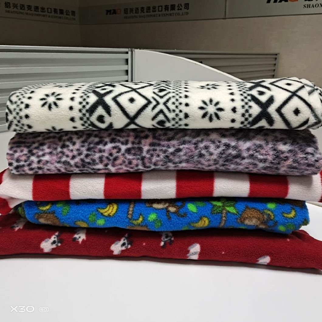 100% Polyester Polar Fleece with Printed FDY150d/96f Double Brush One Side Anti-Apling Fabric