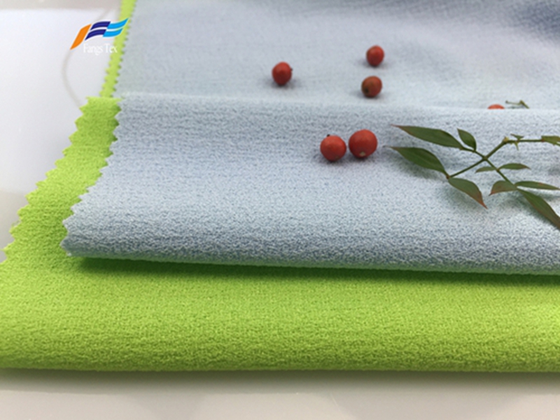 100% Polyester Fleece Crepe Dyed PD Clothing Fabric 1