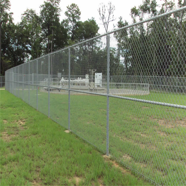 chain link fence 