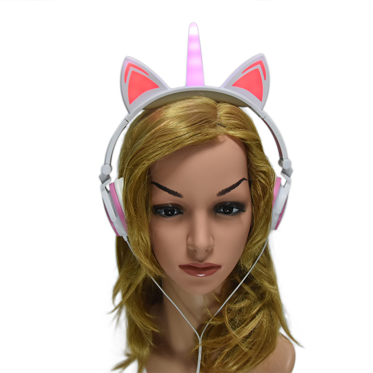 cute headphones with mic