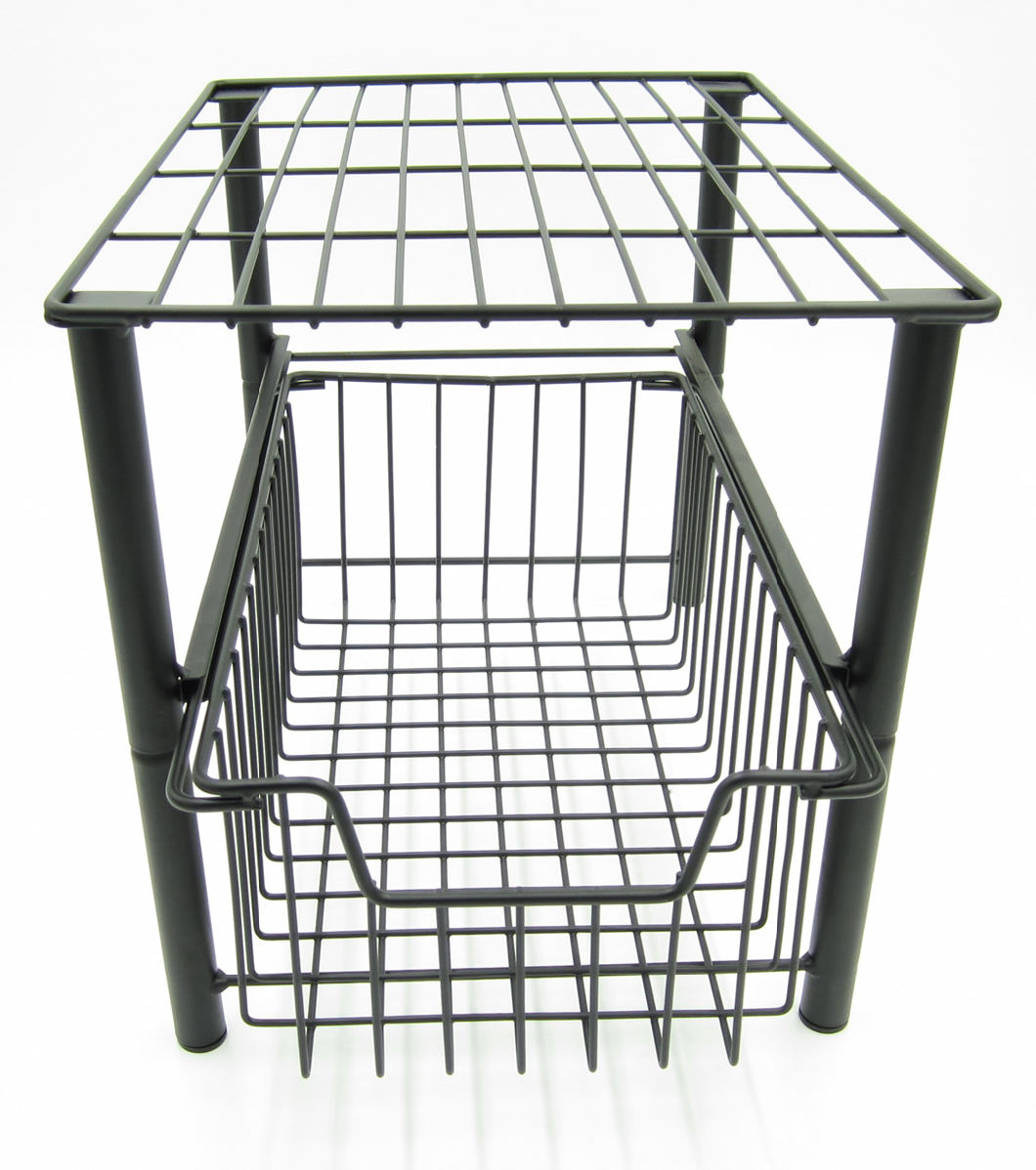 Non-deformable metal storage rack