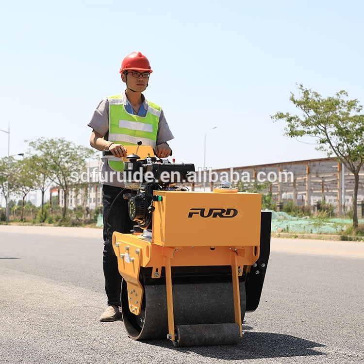 Hand Roller Compactor Soil Compactor Vibratory Roller Fyl-600c, High ...