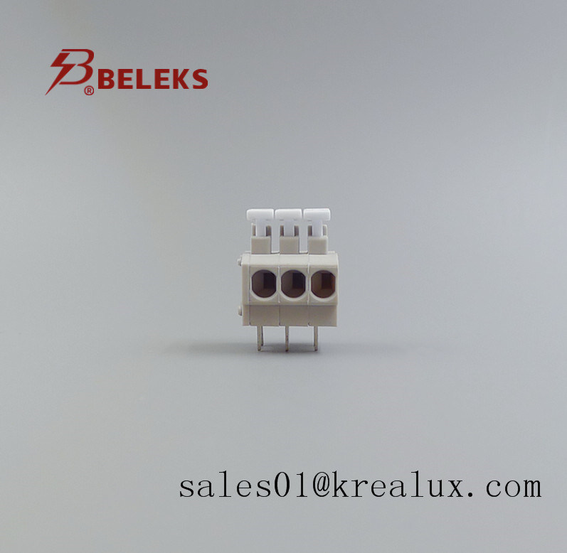 Small size PCB push wire connector